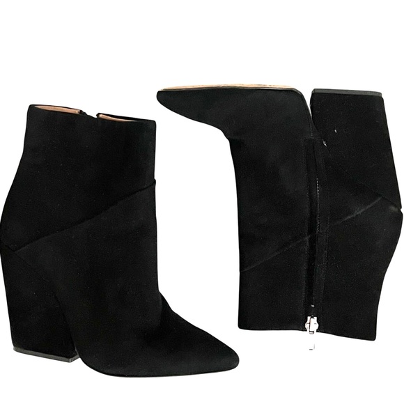 IRO Lasdia Suede Ankle Boots - Picture 2 of 14